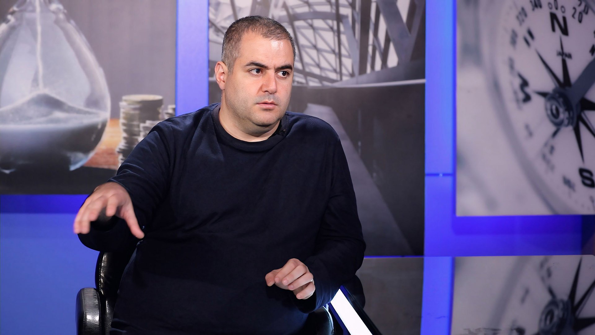 ԱԴՐԲԵՋԱՆԸ ՊԱՏՐԱՍՏՎՈՒՄ Է ՀԱՐՁԱԿՄԱՆ. ՀԱՅԱՍՏԱՆԸ ԿՐԻՏԻԿԱԿԱՆ ՎՏԱՆԳԻ ՄԵՋ Է. ՓԱՇԻՆՅԱՆԸ ԿԱՏԱՐՈՒՄ Է ԼՈՆԴՈՆԻ ԹԵԼԱԴՐԱՆՔԸ. ՀՐԱՆՏ ՄԻՔԱՅԵԼՅԱՆ