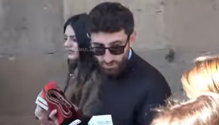  «Ամաչո՞ւմ եք ձեր եղբոր վարքագծի համար»․ լրագրողը՝ Ստեփան Ասատրյանի եղբորը 