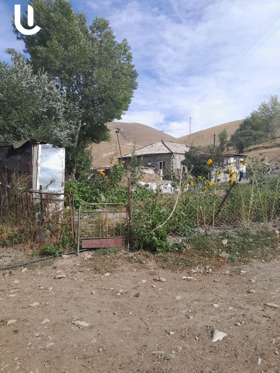 «Մե՞կ էլ քոչենք»․ արցախյան պատերազմի վկաները, ովքեր Տրետուքից չեն ուզում հեռանալ, թեեւ ադրբեջանական ԶՈւ-ի ուղիղ նշանառության տակ են ապրում