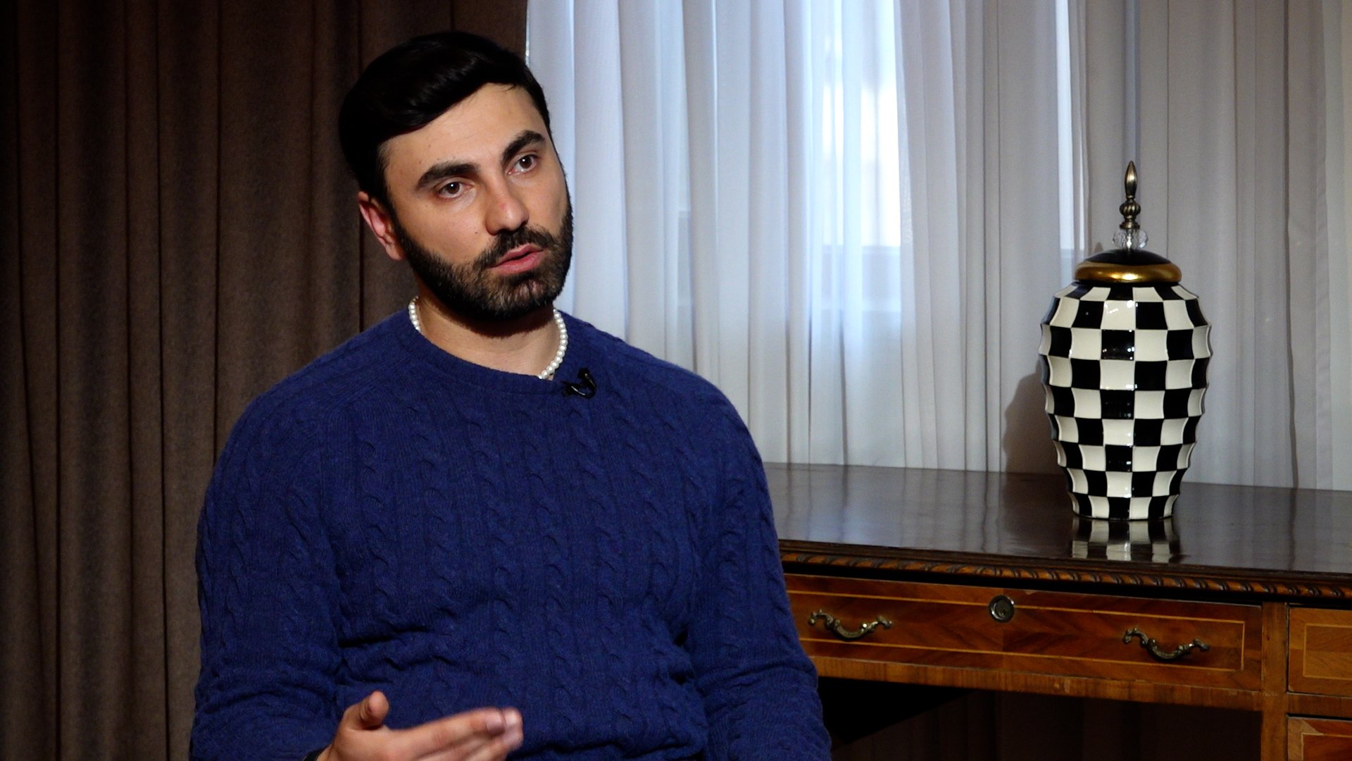 ՀՀ-ն լքեցի, քանի որ առողջապահական համակարգը շատ թերի մասեր ուներ․ չէի ուզում առնչվել դրա հետ․ Տարոն Սարիբեկյան