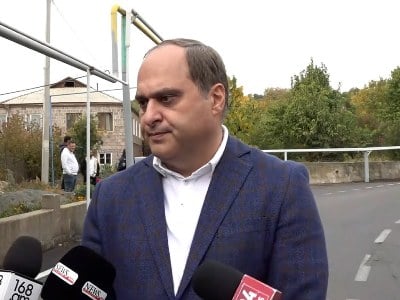 Գարեգին Երկրորդի եղբորն ու եղբորորդուն փորձում են տանել կալանքի. Զոհրաբյան