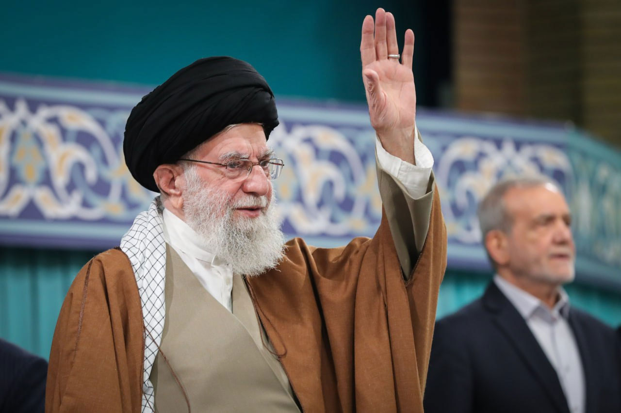 Խամենեին Փեզեշքիանին կարտոնի՞