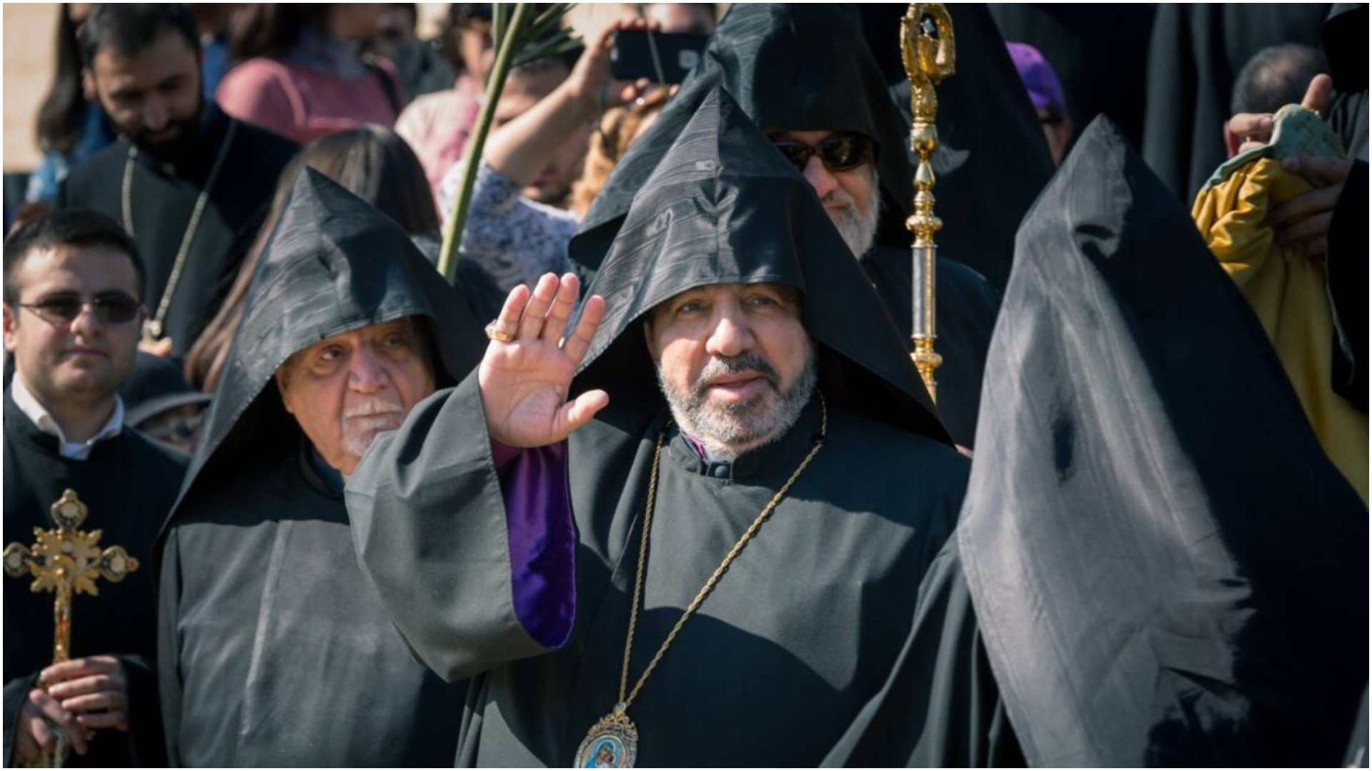 Անթույլատրելի է պետական այրերի միջամտությունը եկեղեցու ներքին կյանքին․ Նուրհան սրբազան