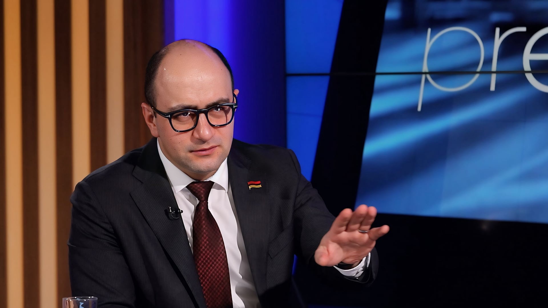 ԻՍԿ ՎԵՆՍԸ ՍՅՈՒՆԻՔՈ՞Վ է ԳՆԱԼՈՒ ԱԴՐԲԵՋԱՆ. ՍՐԱՆՔ ԵԱՏՄ-ԻՑ ՉԵՆ ԿԱՐՈՂ ԴՈՒՐՍ ԳԱԼ. ՀԱՅԿ ՄԱՄԻՋԱՆՅԱՆ