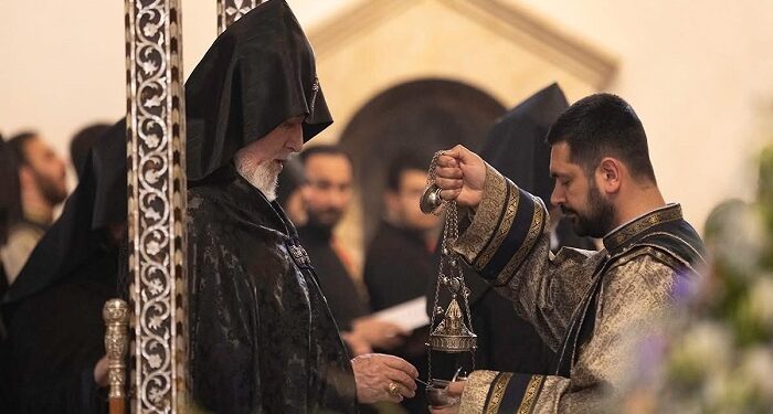 Ճրագալույցի պատարագ՝ Մայր Աթոռում