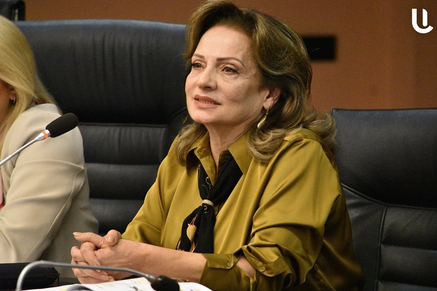 «Ինչպե՞ս է դասվար Լուսինե Ավետիսյանը պատկերացնում առաջին դասարանում «Մ» տառի ուսուցման, հայկական պարերի եւ հայոց լեզվի մասին դասերի անցկացումը»