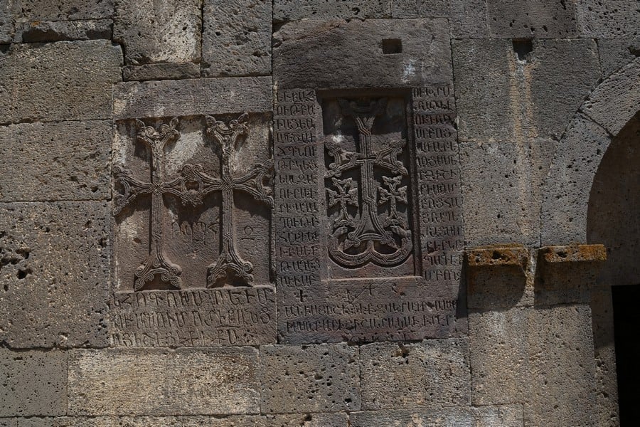 Այս աշխատությունը նորովի է ներկայացնում Տաթևի վանական համալիրը և Սյունիքն առհասարակ, քանի որ աշխատության բուն նպատակն ու խնդիրը եղել է Սյունյաց հոգևոր-մշակութային կենտրոն Տաթևի վանքի միջնադարյան «առաքելությունը» լուսաբանելը