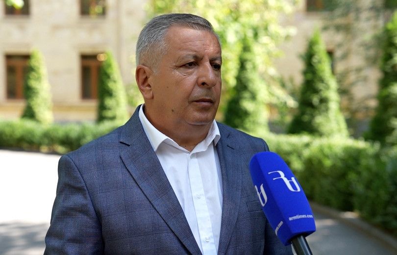 Ովքեր են ՀՀ-ում և Ադրբեջանում պղտոր ջրում ձուկ որսում. ինչ խաղերի մեջ են որոշ խմբեր. տեսանյութ