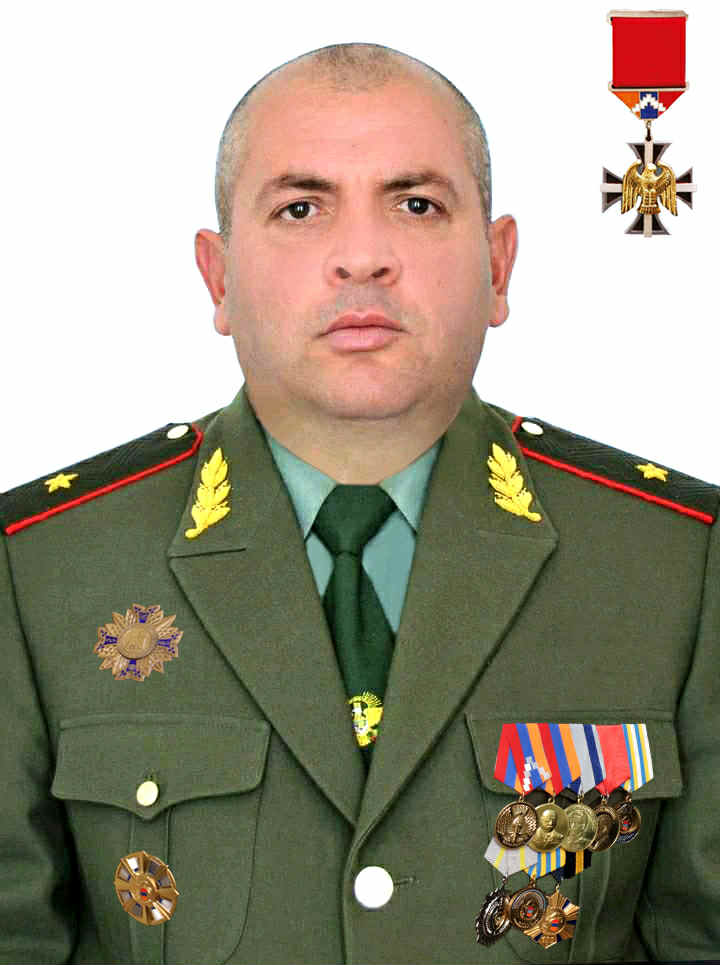 «Պատերազմի օրերին երբևէ նման վերջաբանի մասին չէր խոսում… վստահ եմ՝ այս կորուստը նա դժվար թե կարողանար հաղթահարել…». Այսօր Արցախի հերոս Արայիկ Գրիգորյանի հիշատակի օրն է