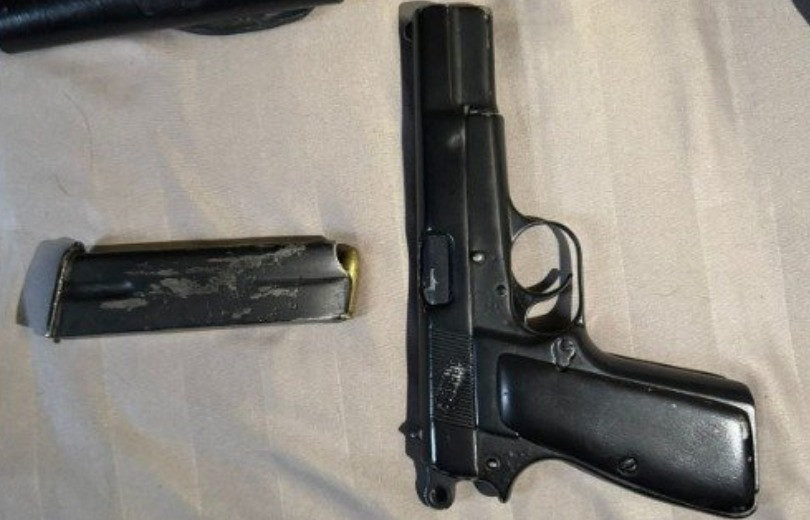 Խուզարկություններ են իրականացվել. հայտնաբերվել է ապօրինի զենք-զինամթերք, շուրջ 30 անձ ձերբակալվել է