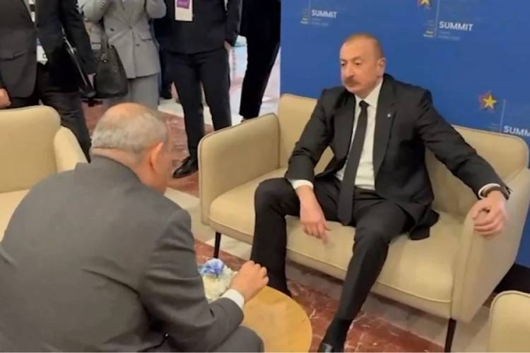 Բաքվից զգուշացնում են Փաշինյանին՝ քեզ հետևում ենք