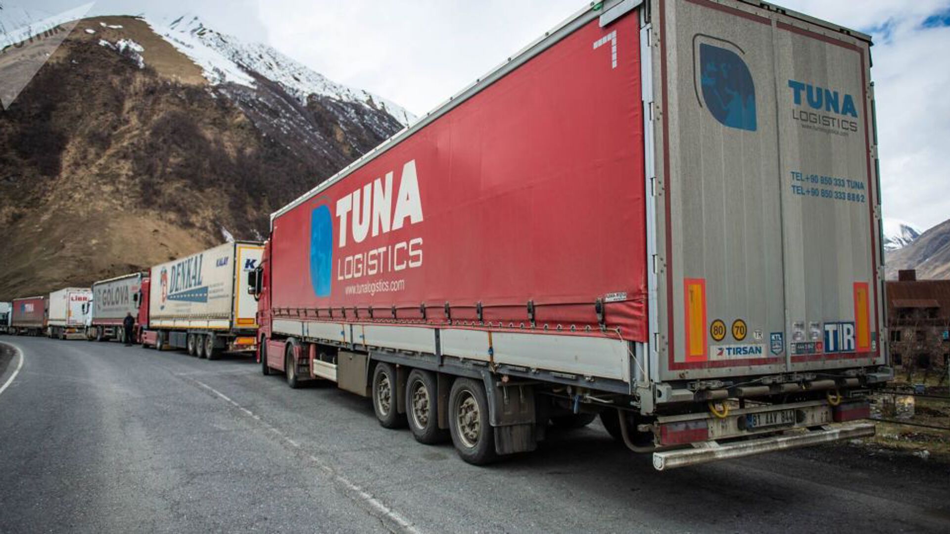 Վերին Լարսի անցակետի հերթում ավելի քան 600 բեռնատար կա