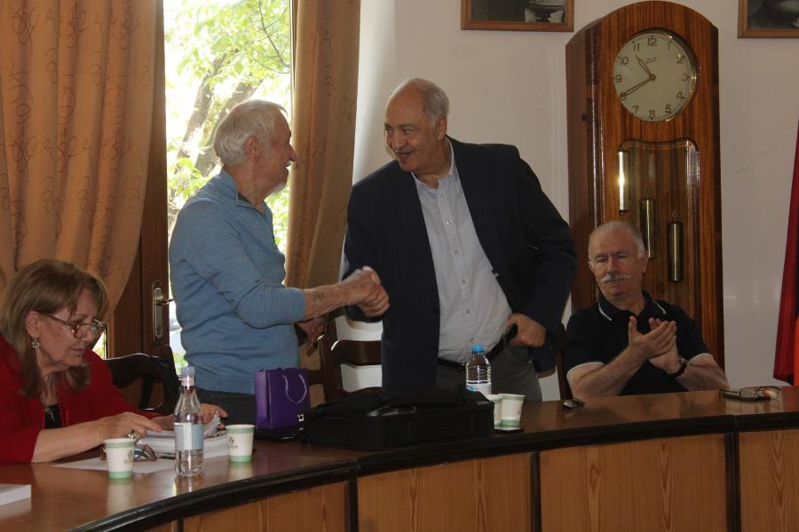 «Հովիկ Վարդումյանն ապրել ու ապրում է երկրի ցավին ու չարչարանքին ձույլ, ժողովրդի արժեհամակարգին հենված»