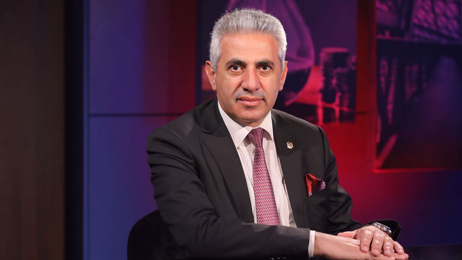 ՎԵ՛ՐՋ, ՓՐԿՎԱԾ ԵՆՔ, ՉԱԼՈ Է ԲԵՐԵԼ ԲԱՆԱԿԻ ՀԱՄԱՐ. ՆԻԿՈ՛Լ, ԳՆԱ ԲԱՔՈՒ, ՏԵՍ՝ 3 ՆԱԽԱԳԱՀՆԵՐՆ ԻՆՉ ԶԵՆՔ ԵՆ ԳՆԵԼ. ԷԴԳԱՐ ՂԱԶԱՐՅԱՆ