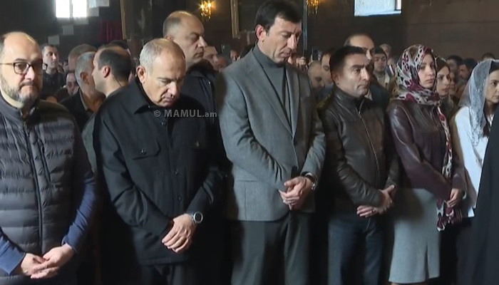  «Պատարագ՝ մեր բոլոր ընկած զինվորների հոգիների խաղաղության համար». Նիկոլ Փաշինյան․ ՈՒՂԻՂ ՄԻԱՑՈՒՄ 