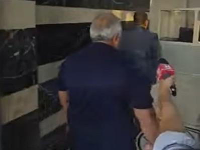 Ժամանակ չունեմ. Սասուն Միքայելյանը հրաժարվեց պատասխանել լրագրողների հարցերին