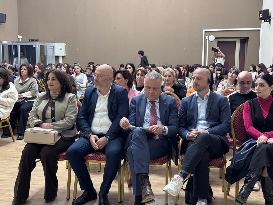 Մեդիագրագիտության շաբաթ՝ Գյումրիում․ Դավիթ Առուշանյանի կարծիքով՝ ամենաօբյեկտիվը Շիրակի մարզի լրագրողներն են