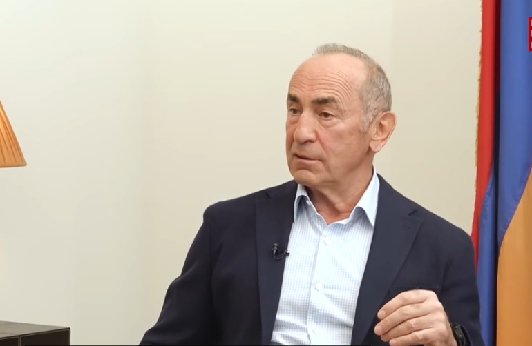 Պետք էր կառչել նոյեմբերի 9-ի փաստաթղթից և անել ամեն ինչ, որ կյանքի կոչվի, այն Արցախը պահելու հնարավորություն էր․ Ռոբերտ Քոչարյան