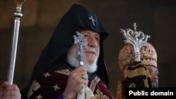 Կաթողիկոսը տեսակցել է Միքայել արքեպիսկոպոս Աջապահյանին