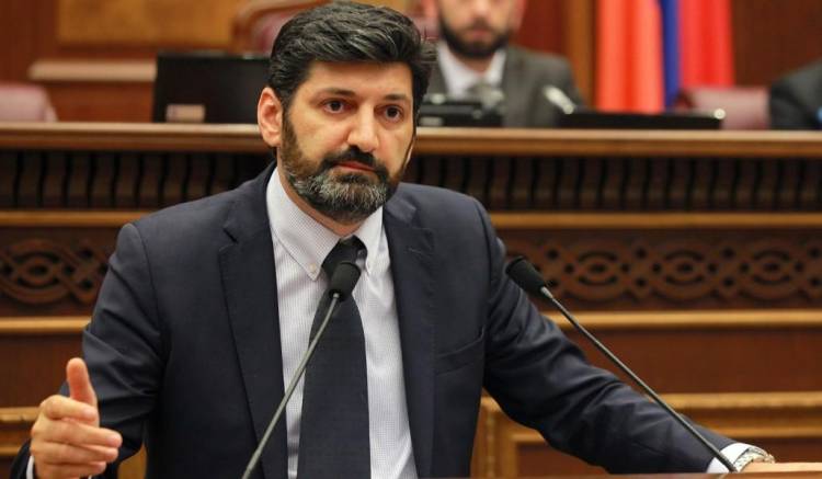 «Հրապարակ». Վահե Գրիգորյանն իր սեւ գործն արե՞լ է