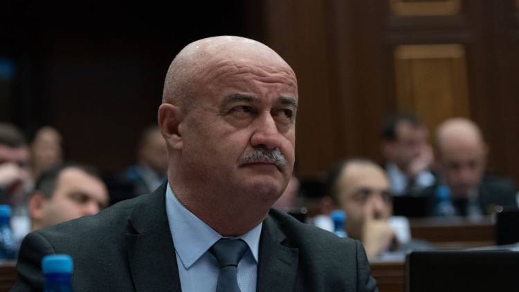 Իմ ՔՊ-ական ոդիսականը․ Ռեստարտ․ Հովիկ Աղազարյան. «Երկրի իրական կողմը»