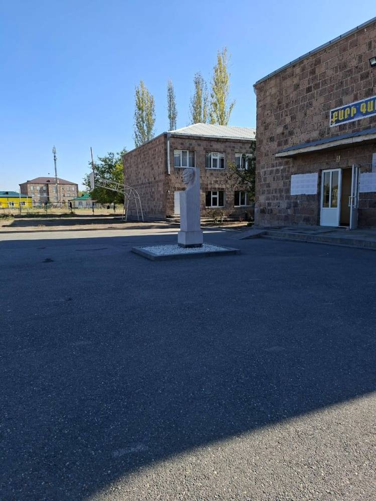 «Հրապարակ». Դպրոցի տնօրենի հեռացված պաշտոնակատարը կվերադառնա