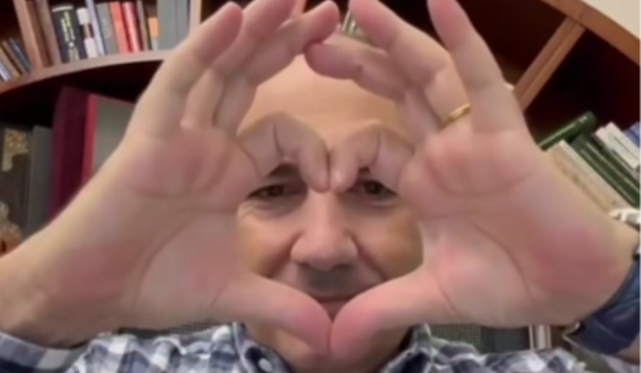 Սուտ 20. «Սիրում եմ ձեզ, խոնարհվում եմ ձեր առաջ, հպարտանում եմ ձեզանով»