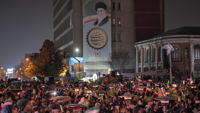 Կապի լիակատար բացակայություն, հարյուրավոր զոհեր, բախումներ. ինչ է հայտնի Իրանում մոլեգնած ցույցերի մասին