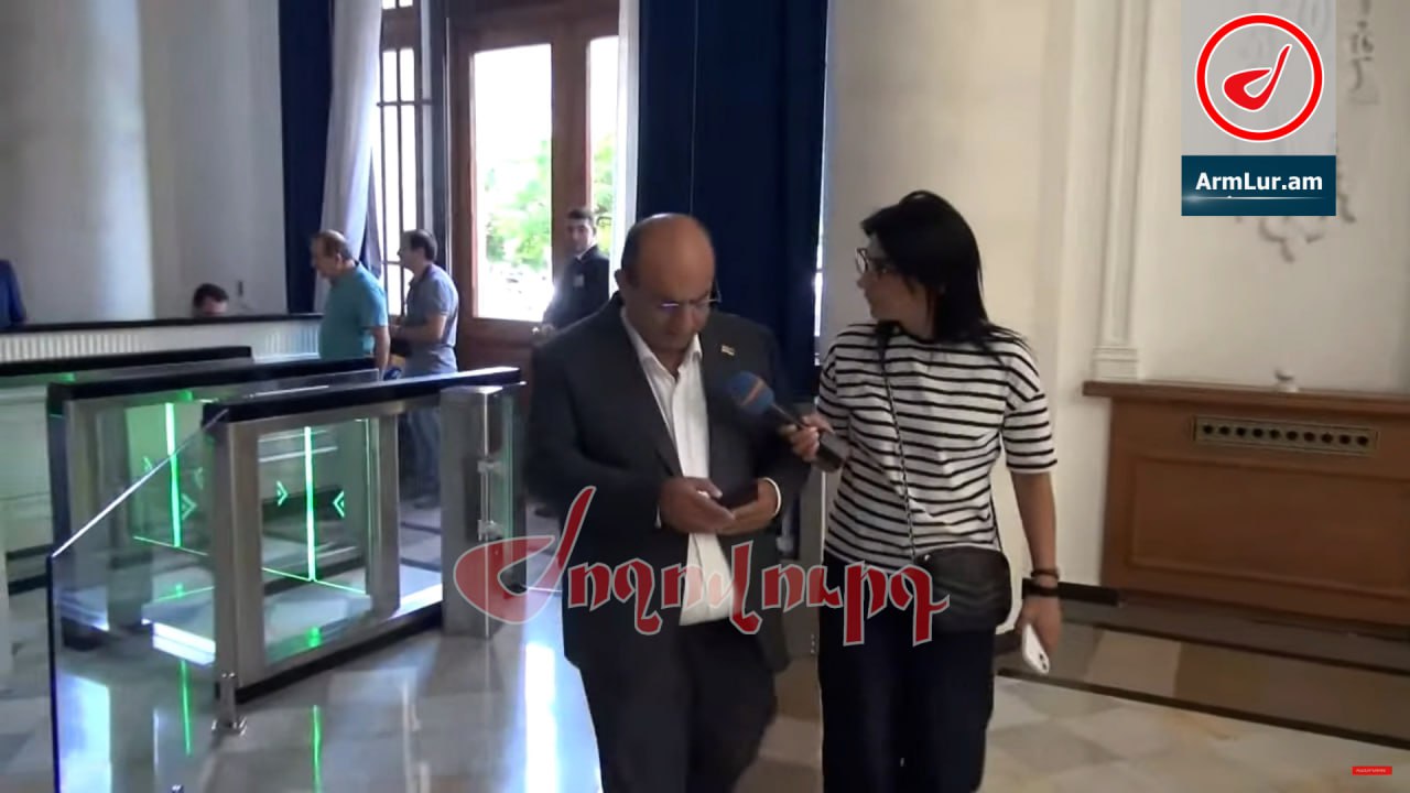 ՏԵՍԱՆՅՈՒԹ․ Ի՞նչ է անում Փաշինյանի քավոր-սանիկ Վահե Ղալումյանը Կառավարությունում