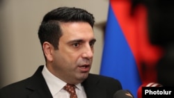Ադրբեջանով անցնող հայերը կհանդիպե՞ն այդ երկրի սահմանապահներին. ԱԺ նախագահի արձագանքը
