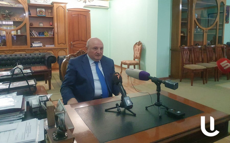 «Ո՞ւմ են հարգում որ էս երկրում, իրենց մեծերից մարդ կա՞, որ հարգեն, էդ լակոտ-լուկուտները կարող են ինձ հետ համեմատվե՞լ»․ Վարդան Ղուկասյան
