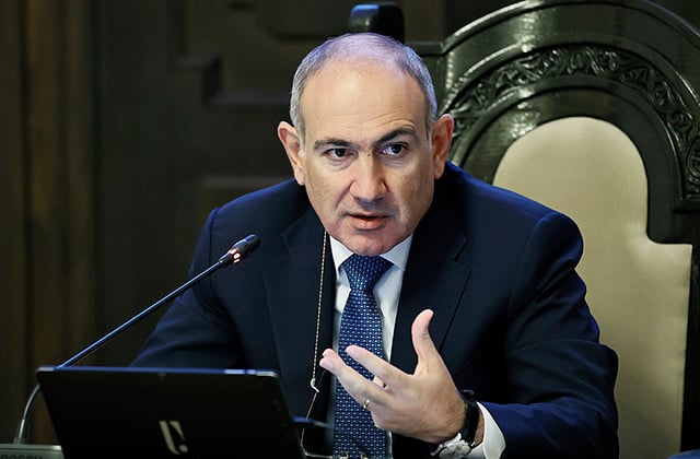 Կառավարությունն էյֆորիայի մեջ է, մինչդեռ տնտեսությունը ձեռքից գնում է