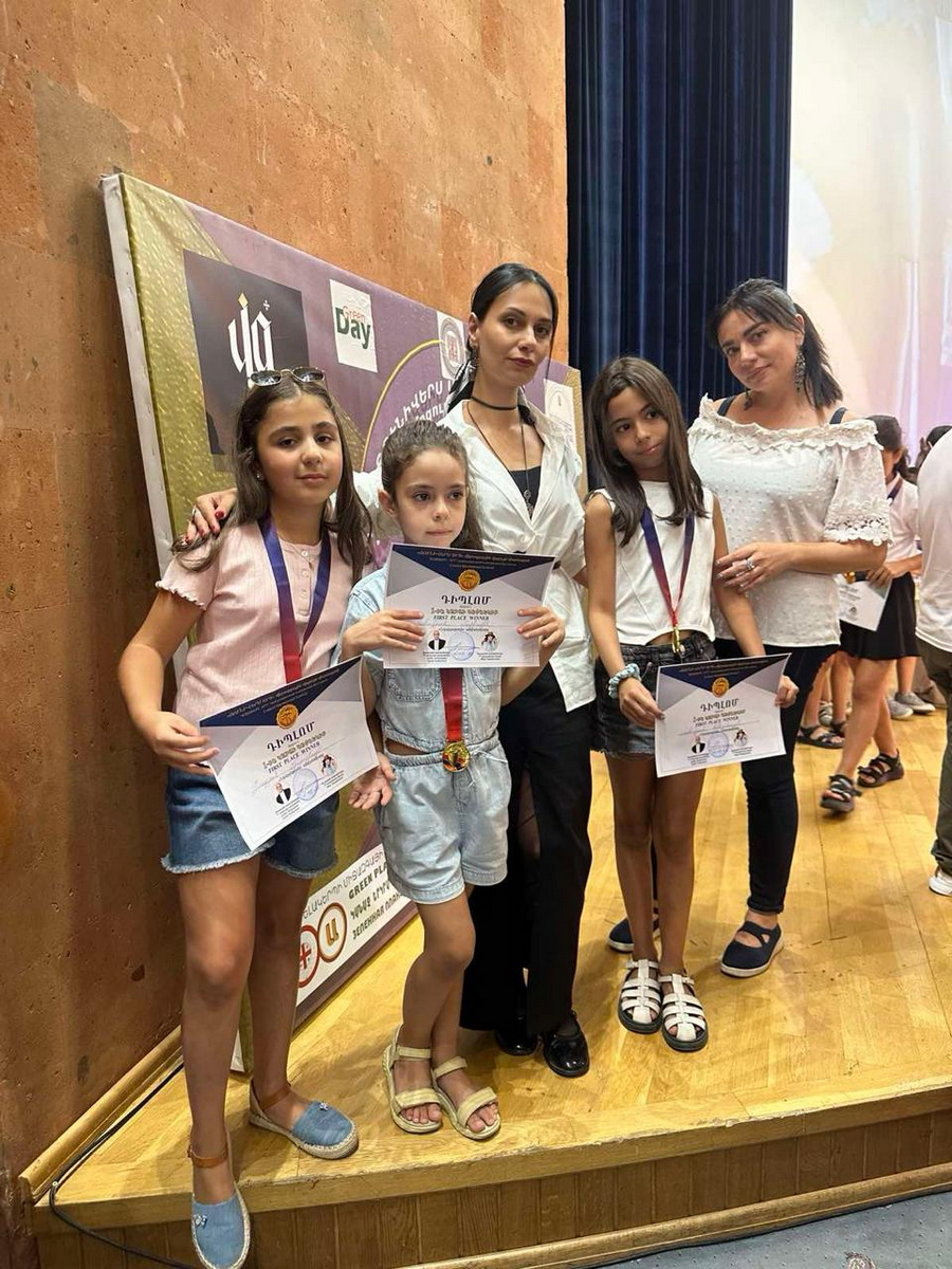 «Արվեստը երբեմն սկսվում է պարզ գծից կամ գույնից, բայց միշտ ավարտվում է մեծ ներշնչանքով և սիրով՝ դեպի աշխարհը»