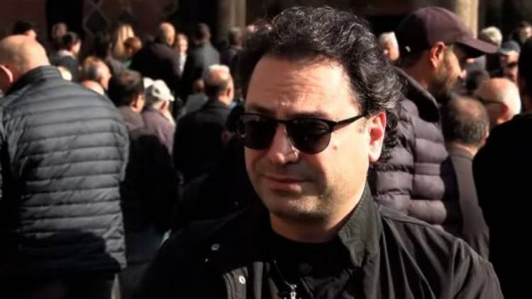 Իսկ ովքե՞ր էին այնտեղ հավաքվածները` մգերանմանները