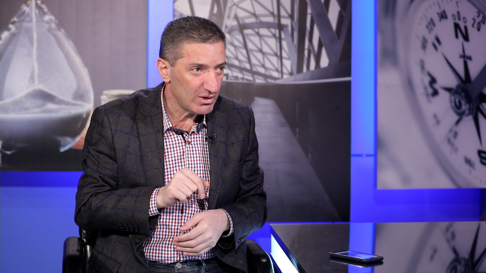 Նիկոլը սատկի էլ՝ հրաժարական չի տա, գիտի՝ կես ժամից կհայտնվի ԱԱԾ-ում. Ոստիկանությունը մի օր չհելավ ծառայության՝ պրծա՛վ, Նիկոլ չկա, Հայաստանը փրկվա՛ծ է. Գևորգ Պետրոսյան