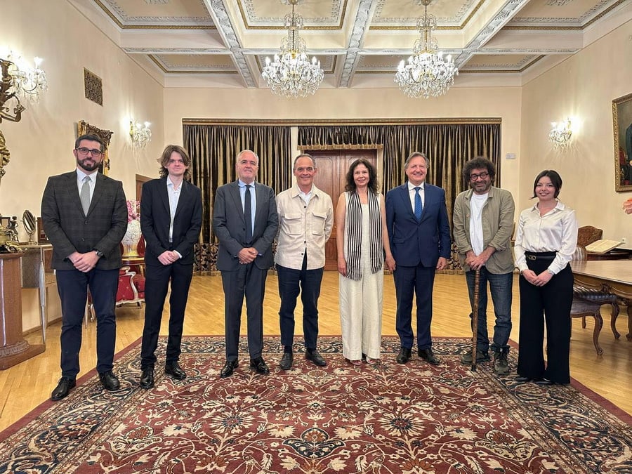 Իտալացիները Երևանի օպերային թատրոնում