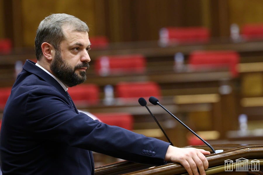«Քոչարյանը որտեղի՞ց է վերցրել, որ այդպես չի»․ Գեւորգ Պապոյանը հակադարձում է Ռոբերտ Քոչարյանին՝ «Թրամփի ուղու» մասով