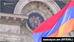 Կարապետյանը՝ «Մեր ձևով», Ծառուկյանը՝ «Առաջարկ Հայաստանին» ծրագրով. ո՞վ ո՞ւմ հետ է քննարկումներ սկսել 