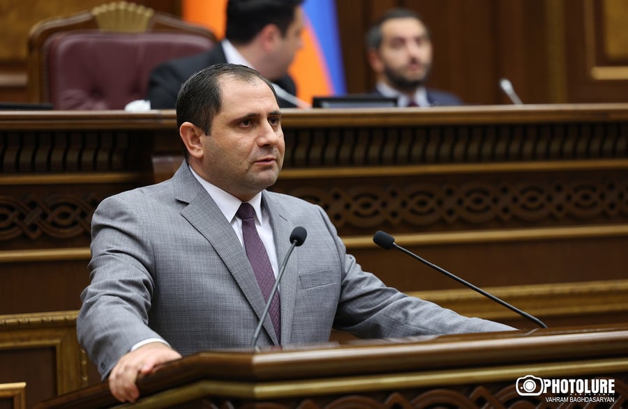 Պաշտպանական ծախսերը չեն կրճատվել․ պնդում է Սուրեն Պապիկյանը