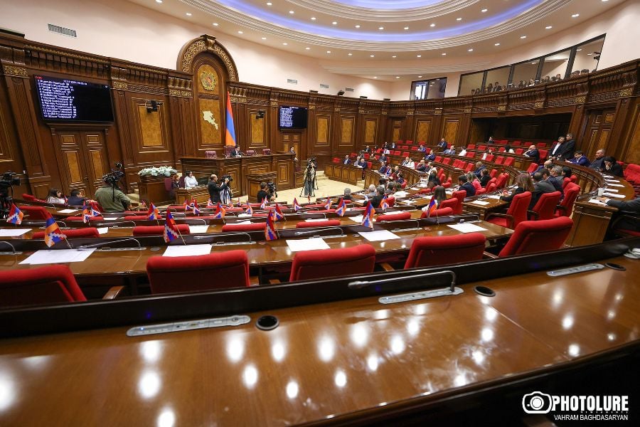 «Մեր համար հայրենիքի պաշտպանների հիշատակի օրն ամեն օր է»․ «Հայաստան» եւ «Պատիվ ունեմ» խմբակցությունները չմասնակցեցին Գեղամ Նազարյանի եւ Ռուբեն Ռուբինյանի նախագծի քվեարկությանը