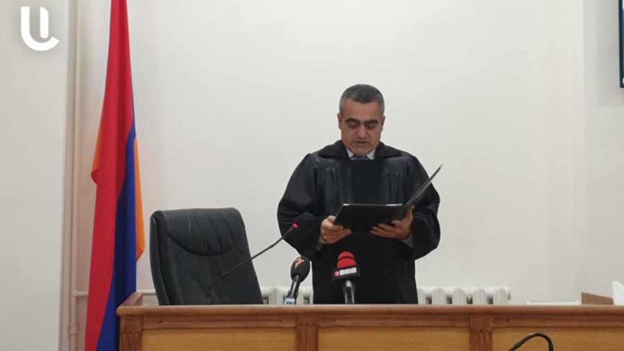 Անեծքներ՝ դատարանի դահլիճում․ հրապարակվեց Գյումրիում դաժանաբար ծեծելով հավաքարար կնոջը սպանած ռուս զինծառայողի դատավճիռը