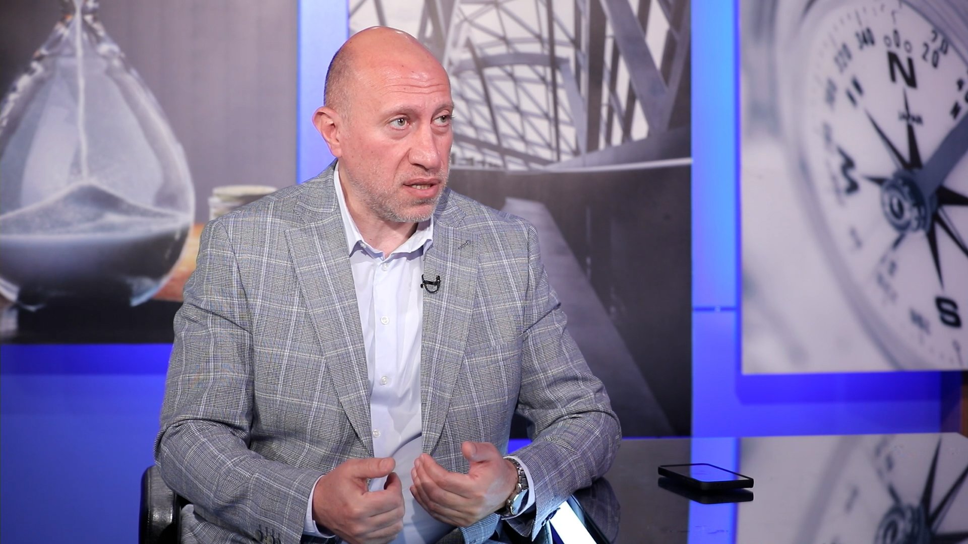 ՓԱՇԻՆՅԱՆԸ ԱՃՊԱՐԱՐՈՒԹՅԱՄԲ ՆԵՆԳԱՓՈԽՈՒՄ Է. Ի՞ՆՉ Է ԱՍԵԼ ՍԵՐԺ ՍԱՐԳՍՅԱՆՆ ՕԲԱՄԱՅԻՆ ՈՒ ՍԱՐԿՈԶԻԻՆ. ՀԱԿՈԲ ԲԱԴԱԼՅԱՆ