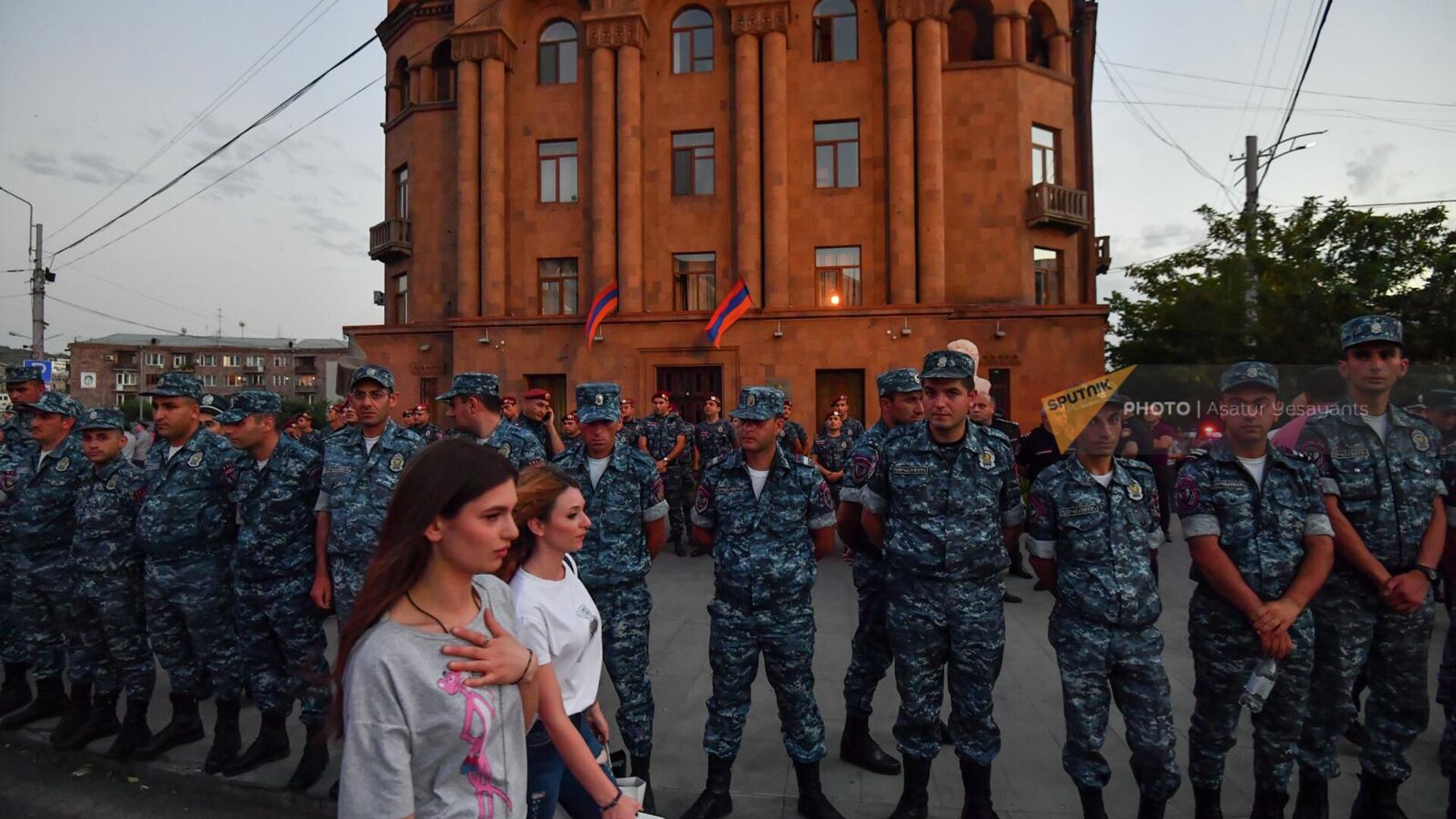 Ինչպես վերահսկել ոստիկանական համազգեստի վաճառքը ՀՀ–ում. նախկին փոխոստիկանապետի առաջարկները