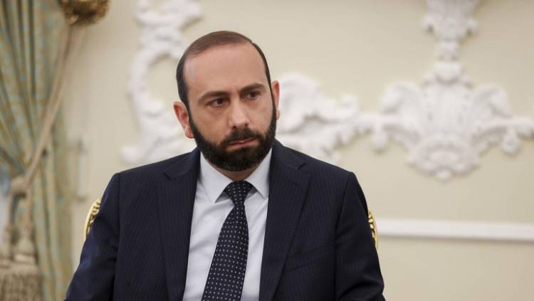 Մի արտգործնախարարն ի՞նչ էր՝ չկարողացաք մեկին գտնել, որ անվան մեջ Արարատ բառը չլիներ