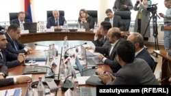 ՀԾԿՀ-ն ՀԷՑ-ին լիցենզիայից զրկելու հարցի քննարկումը կշարունակի երկուշաբթի օրը