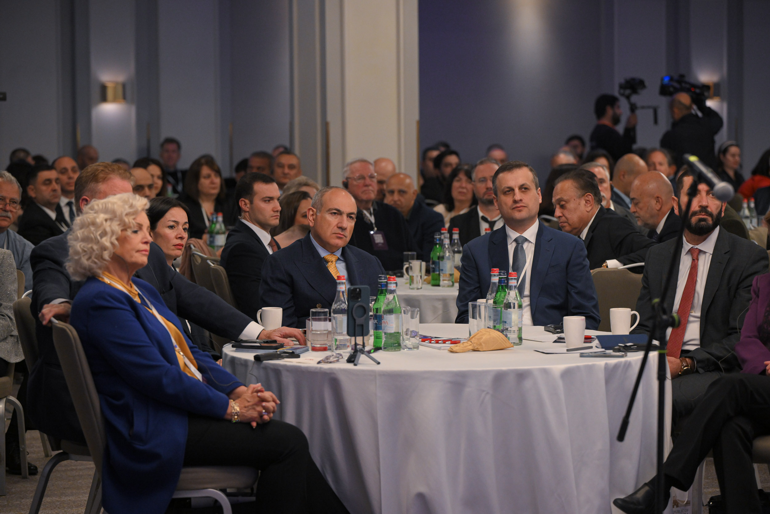 Խաղաղության ճանապարհն այն ճանապարհն է, որով առաջնորդում է Աստված. վարչապետի ելույթը ՀՀ առաջին Աղոթքի նախաճին