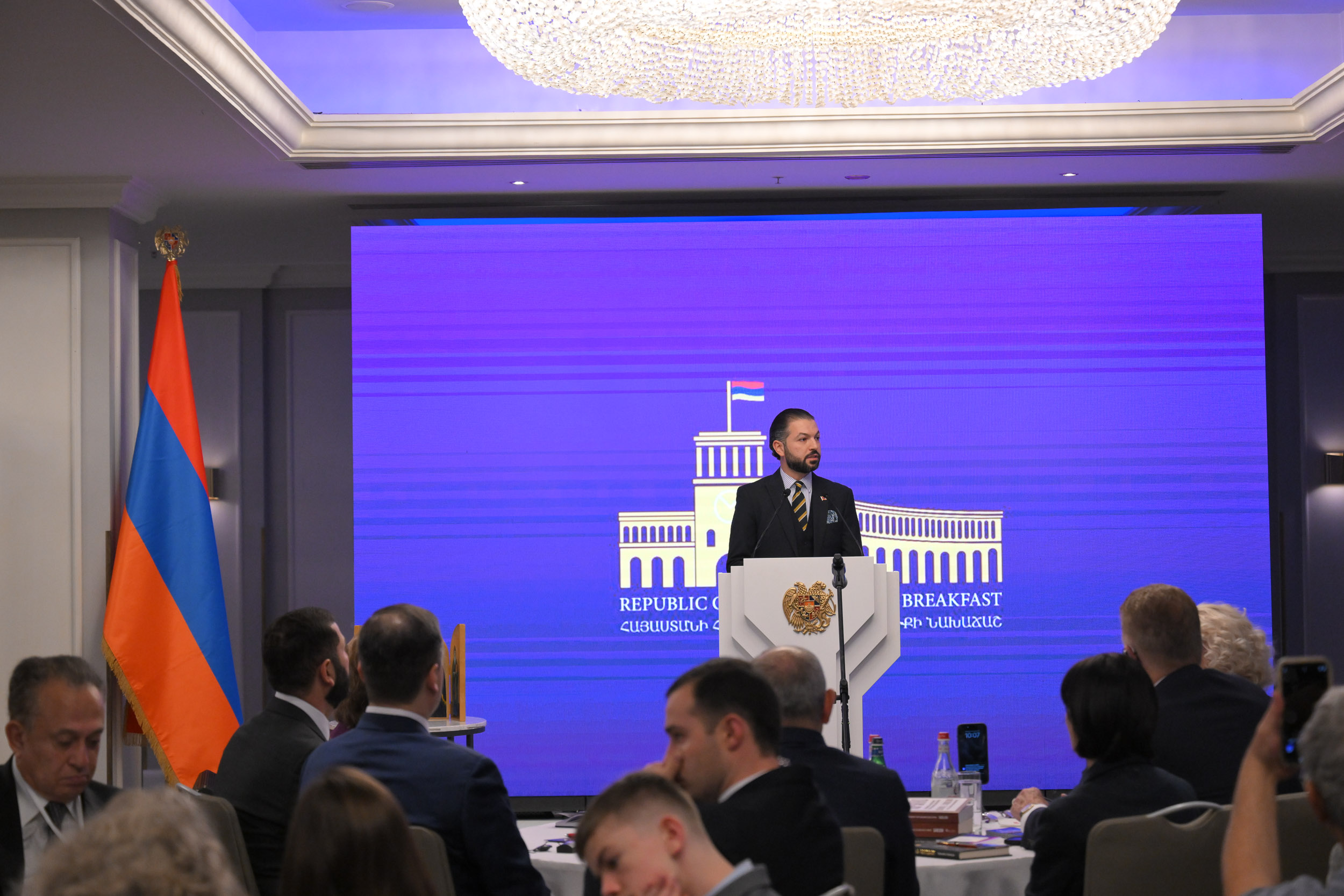 Խաղաղության ճանապարհն այն ճանապարհն է, որով առաջնորդում է Աստված. վարչապետի ելույթը ՀՀ առաջին Աղոթքի նախաճին