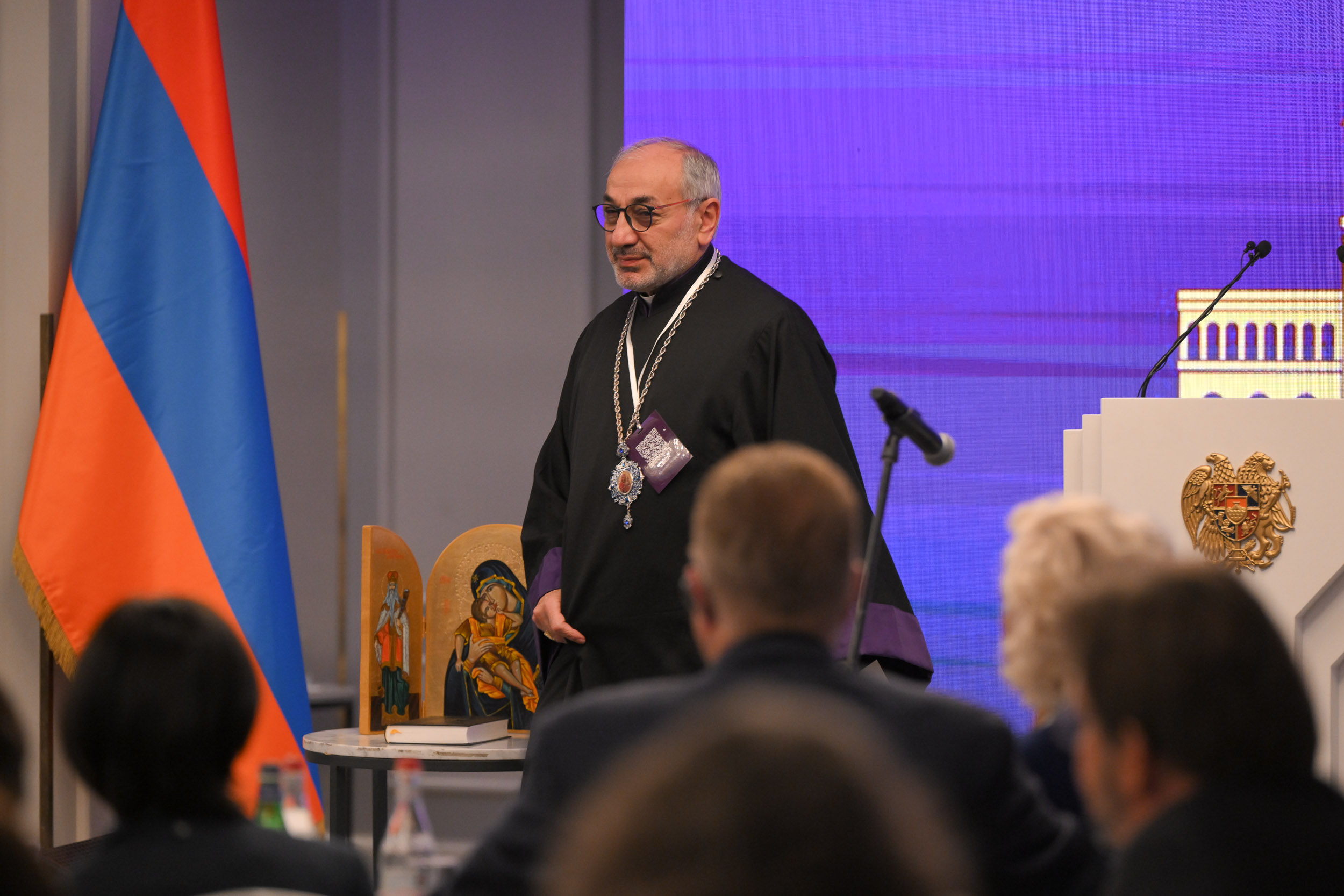 Խաղաղության ճանապարհն այն ճանապարհն է, որով առաջնորդում է Աստված. վարչապետի ելույթը ՀՀ առաջին Աղոթքի նախաճին