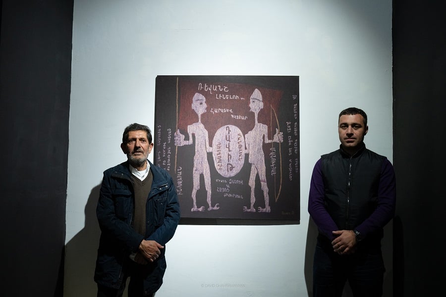 «Այս ձեռքով սուր եք բռնելու». բացվեց Աշոտ Ավագյանի «Հարատեւ պայքար» ցուցահանդեսը