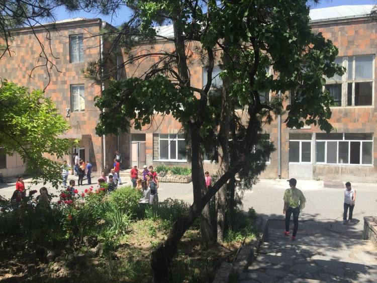 Սեքսուալ ծերունին հատուկ դպրոցում է աշխատել